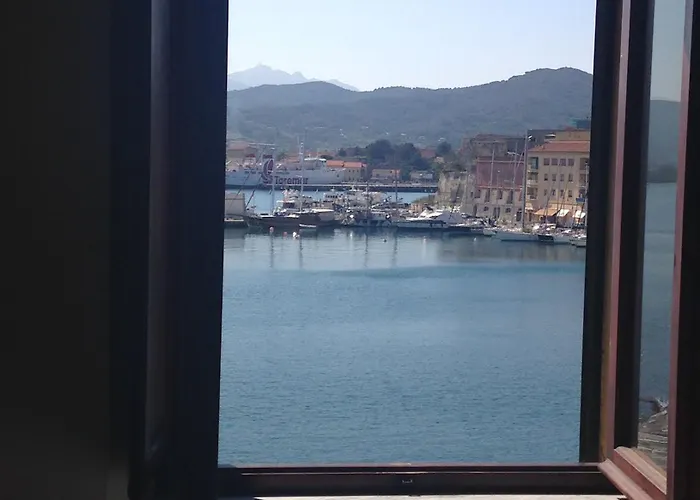 Konukevi Le Stanze Sul Mare 3*